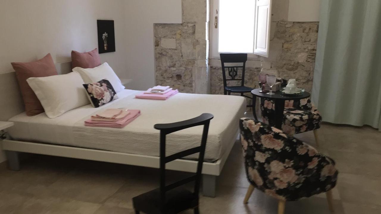 シラクーサ Arche Bed & Breakfast エクステリア 写真